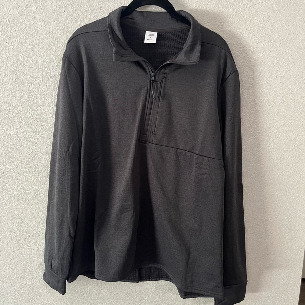 Amazon Essentials Dark Gray Pullover